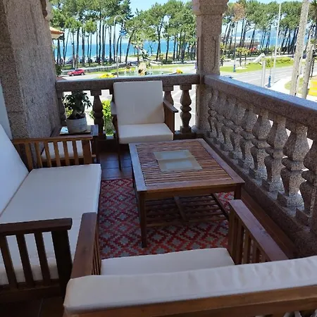 Piso Chalet En Playa Samil Vigo Exterior photo