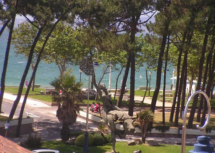Piso Chalet En Playa Samil